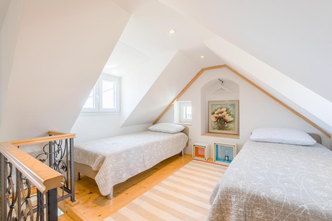 Jes Old Town Luxury Rooms Split Exterior photo